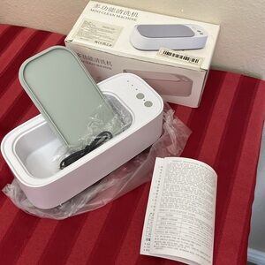 New in Box! Mini Clean Machine with USB Cable